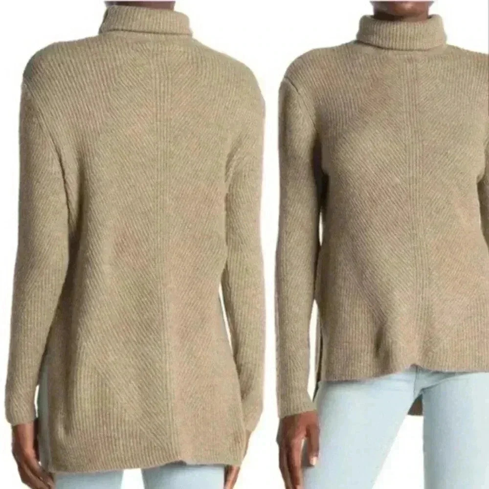 Sweet Romeo Heather Latte Turtleneck Sweater S